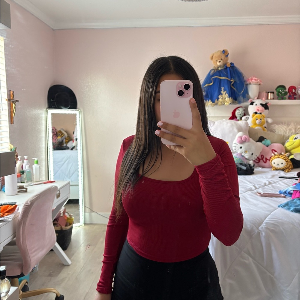 Elegant Red Long Sleeve Top